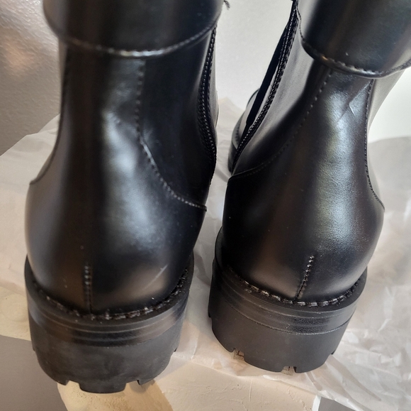 Michael Kors Tatum Vombat Boot - Picture 5 of 8